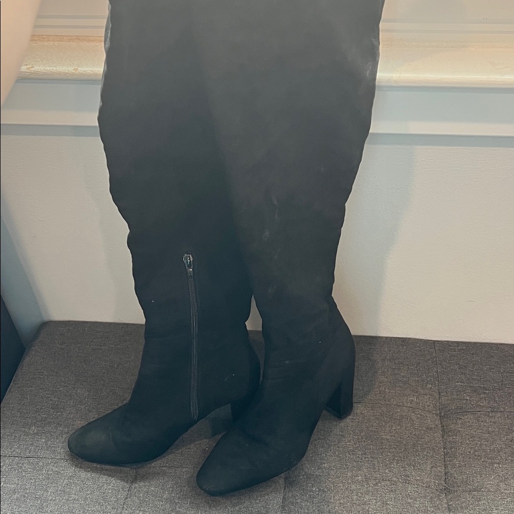 Classic Black Knee-High Block Heel Women's Boots